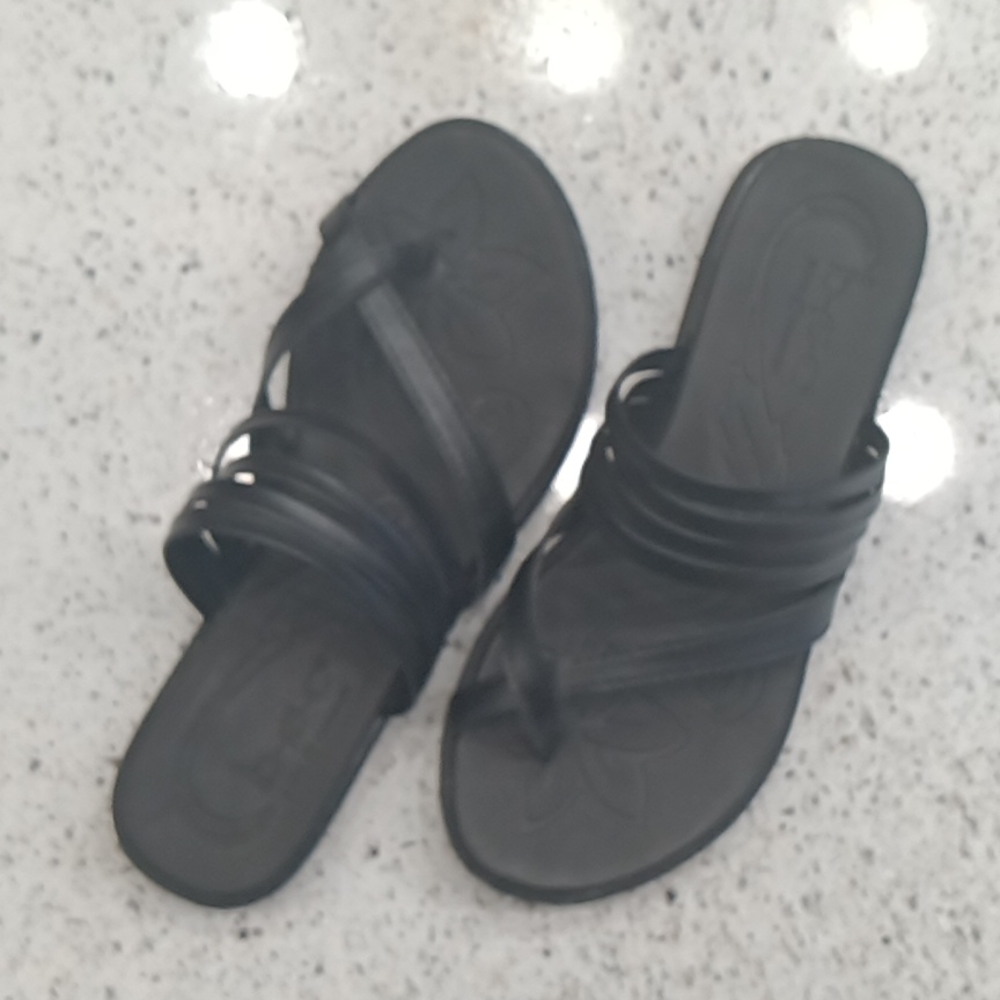 BOC Alisha Black Toe Ring Sandal 6M